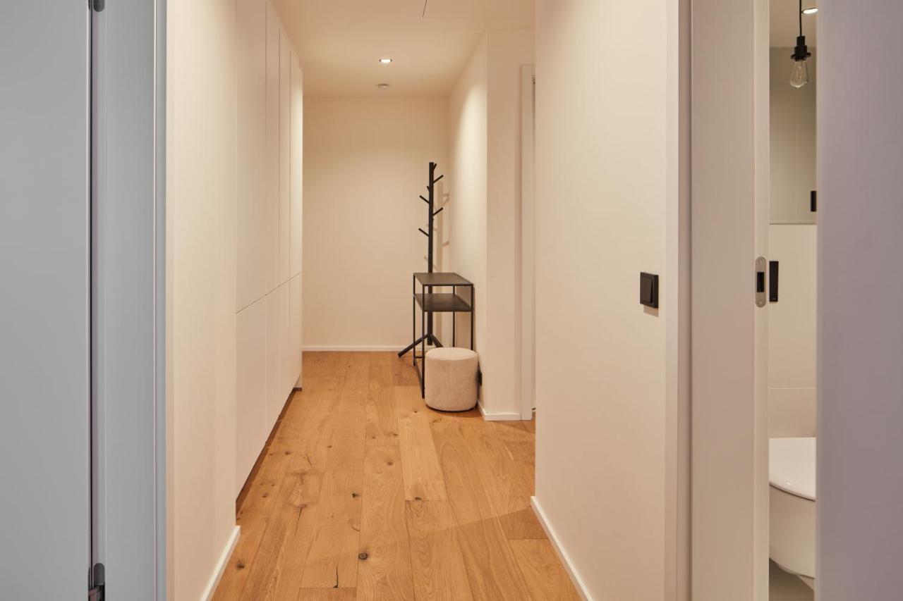 Prague Days - Designer Apts - Garage - Terrace - Easy City Access Экстерьер фото